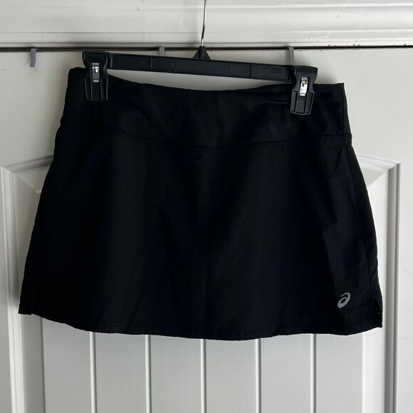 Tennis Skirt - Picture 1 of 3